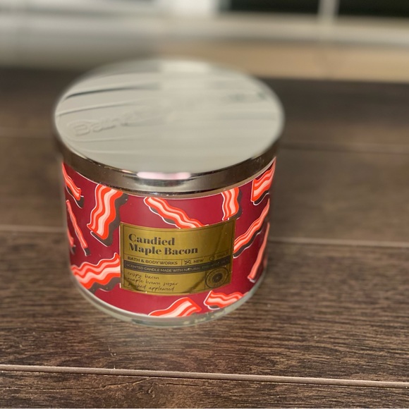 Bath & Body Works Candied Maple Bacon 3-wick Candle Limited Edition NEW - Picture 7 of 8